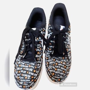 Nike Air Air force 1 just do it sneakers size 7